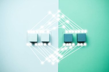 Organizasyon yapısı sosyal ağ bağlantısını sağlayan boş dört tahta blok. Üst görünüm