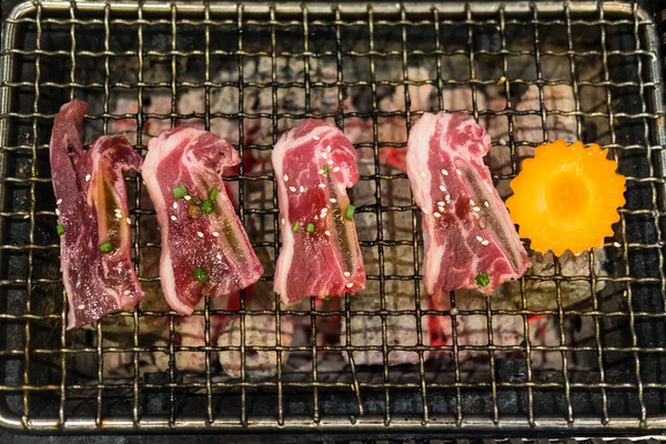 Carne Wagyu Giapponese Premium Affettata Sulla Griglia Acciaio Nel Ristorante — Foto Stock