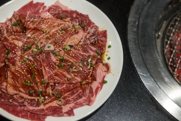 Carne Cruda Fette Sottili Stile Griglia Giapponese — Foto Stock