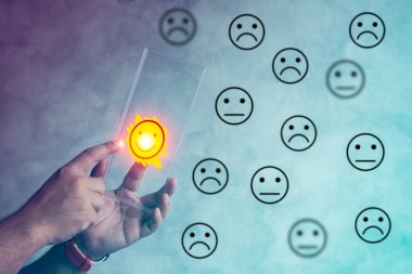 Müşteri hizmetleri tecrübesi ve iş memnuniyeti anketi. Müşteri hizmette tatmin olması için simge seçiyor. reyting çok etkileyici..