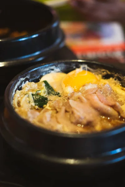 Japanese Cuisine Sukiyaki Donburi Poached Eggs Pork Japanese Restaurant — Stock Photo, Image