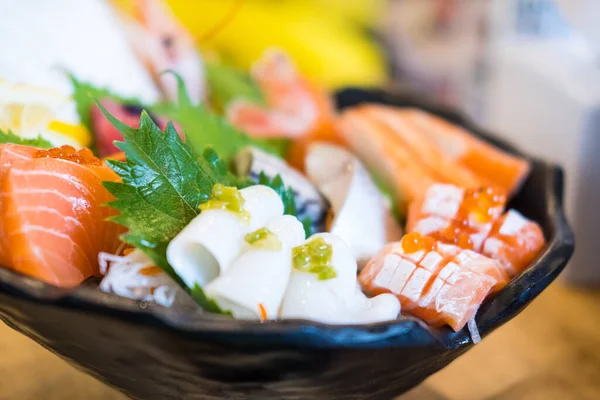 Fresh Sashimi Raw Fish Mixed Traditional Japanese Style Colorfully Decorated — Fotografie, imagine de stoc