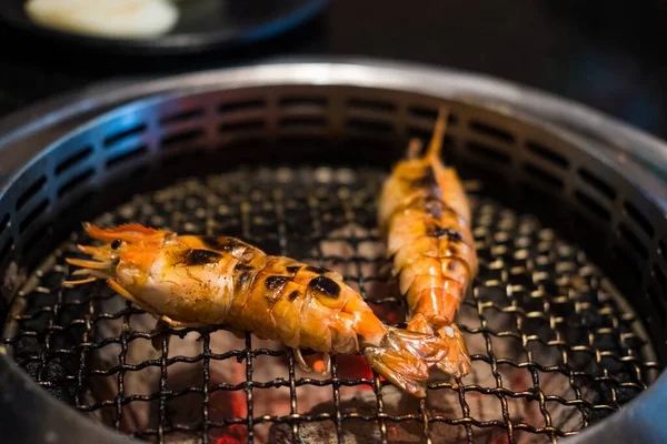 Grilled Giant River Prawn Grilled Charcoal Stove Menu Seafood Cooked — Fotografie, imagine de stoc