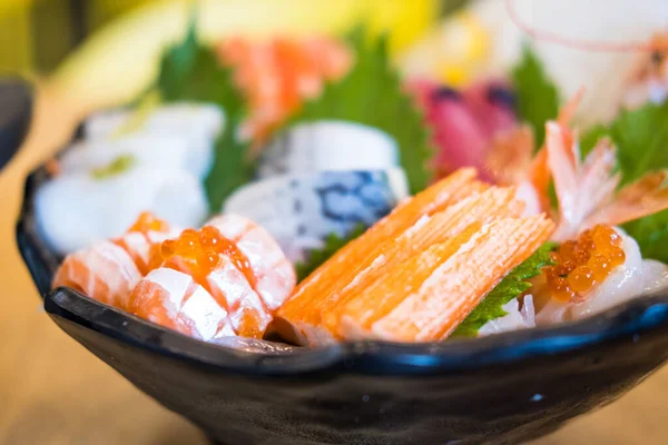 Amestecă Peștele Sashimi Gata Mănânce Bucătăria Asiatică Mâncarea Mănâncă Stil — Fotografie, imagine de stoc