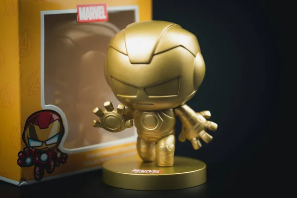 Bangkok Thailand Oktober 2022 Miniso Marvel Collection Goldene Figur Iron — Stockfoto