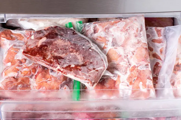 Carne Congelada Productos Cárnicos Congelados Envases Plástico Congelador Comida Congelada — Foto de Stock