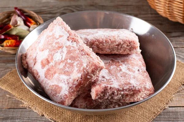 Frozen Ground Meat Minced Pork Metal Bowl Ground Chicken Inclusive — Stock Photo, Image