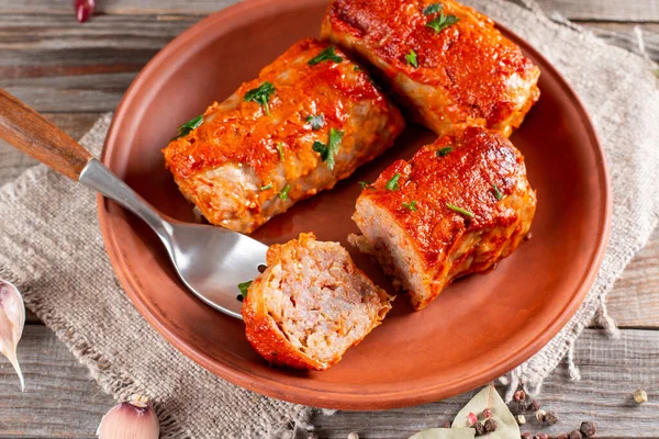 Traditional Stuffed Cabbage Minced Meat Rice Plate Served Tomato Sauce — стоковое фото