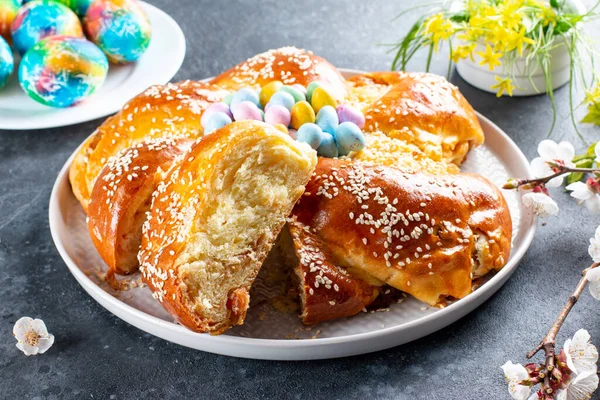Великоднем Великодній Хліб Великодні Яйця Натюрморт — стокове фото