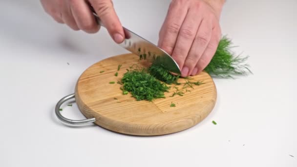 Male Hands Cut Fresh Dill Cutting Board Close Knife White — Vídeos de Stock