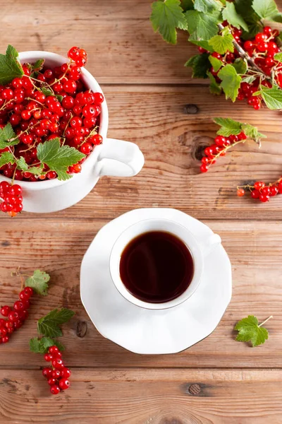 Tea Red Currant Wooden Table Useful Drink Health Herbal Tea — Foto de Stock