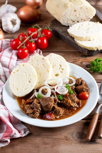 Czech Traditional Recipe Beef Goulash Homemade Dumpligs Served Simple Rustic — Stock Photo, Image