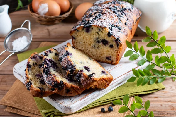 Blueberry Cake Fresh Berries Rustic Wooden Table Selective Focus — Foto Stock