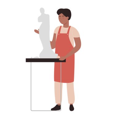 Heykel oyma ve şekillendirme üzerine çalışıyor