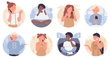 Küçük çocuklar cep telefonlarından konuşuyorlar. Yuvarlak avatar setinde, kız ve erkek akıllı telefondan konuşuyorlar.