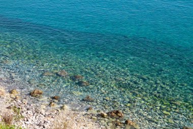 güzel pastoral turkuaz suları kıyı