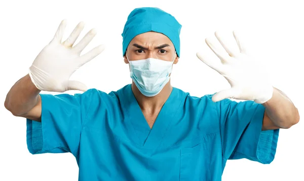 Студент-медик в резиновых перчатках — стоковое фото