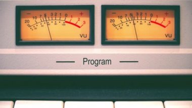 Radyo İstasyonu - VU Ses Ölçerleri Retro analog VU metre ölçeği
