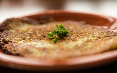 plaka üzerinde patates pancakes