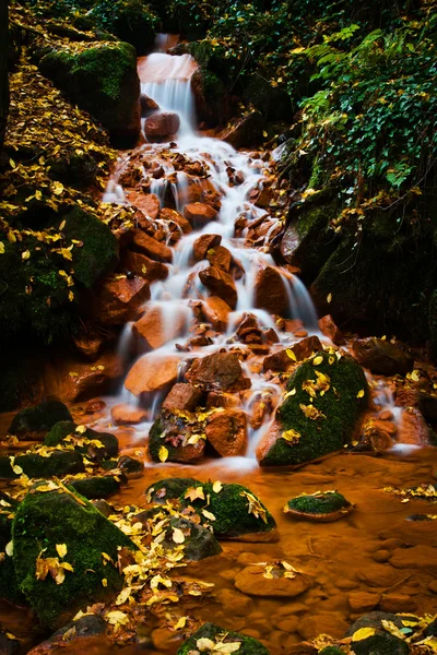 Wasserfall — Stockfoto