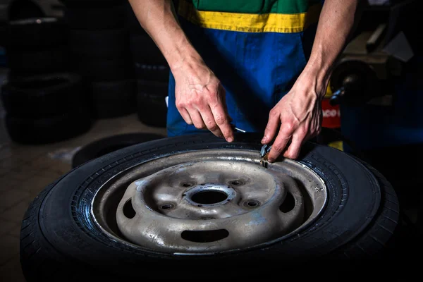 Provedení pneumatiky — Stock fotografie