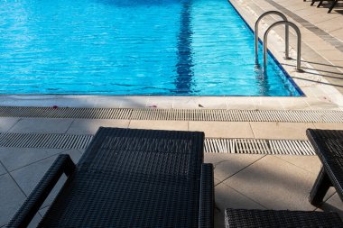 havuz merdiveni arka plan, ön manzara