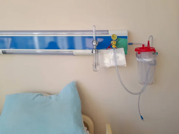 Medizinische Geräte Hängen Krankenhauszimmer Der Wand — Stockfoto