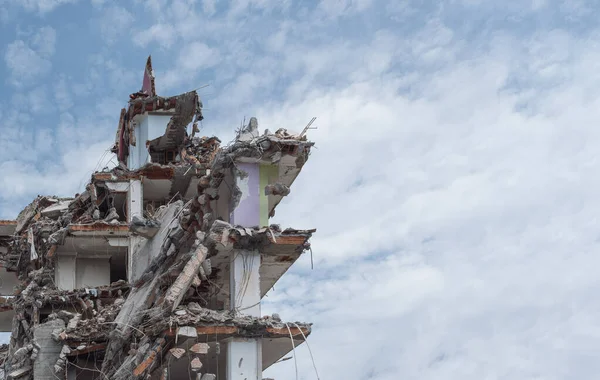 Sloop Van Oud Gebouw Vooraanzicht — Stockfoto