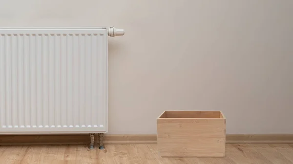 Empty Wooden Box Modern White Radiator Thermostat Background — Zdjęcie stockowe
