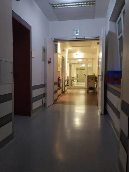 Interior Empty Corridor Hospital — Stock Photo, Image