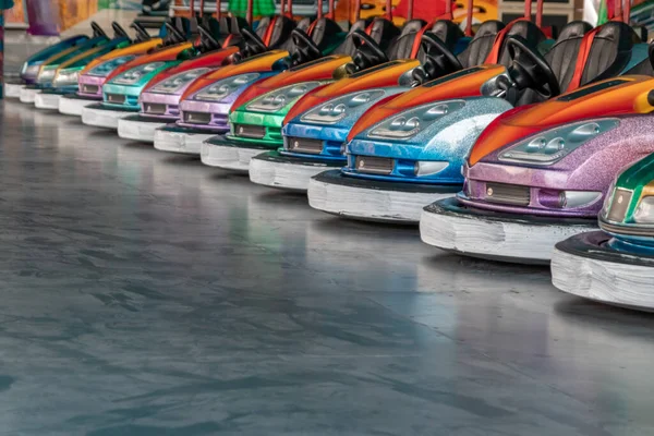 Dusseldorf Nrw Germany 2022 Bumper Cars Dodgem Cars Waiting Drivers Stockfoto