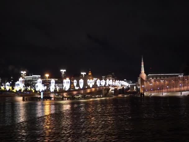 Noční Pohled Zimu Moskvě Kreml Řeka Moskva Park Zaryadye Únor — Stock video