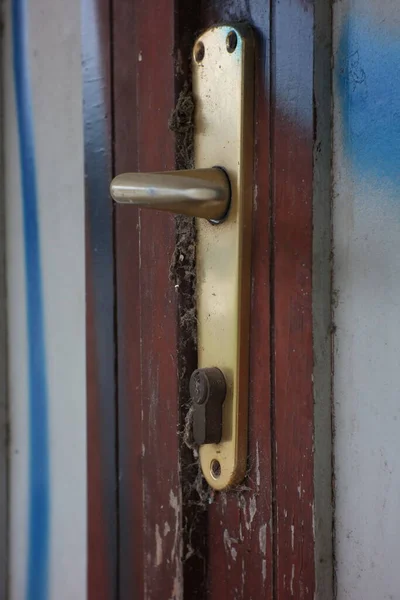 Retro Metal Door Handle Wooden Door House — Stock Photo, Image