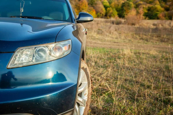 Carro Grama Fundo Natureza — Fotografia de Stock