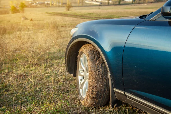 Carro Grama Fundo Natureza — Fotografia de Stock