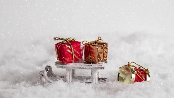 Julhelger Hälsningar God Jul Fantastisk Jul Röd Bakgrund Med Fallande — Stockvideo