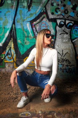 Orta Doğulu bir kadının fotoğrafı.