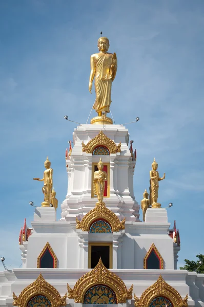 Stojící socha Buddhy v samut prakan provincie v Thajsku. Stock Fotografie