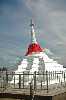 Antik dengesiz beyaz stupa, koh kred ada bangkok