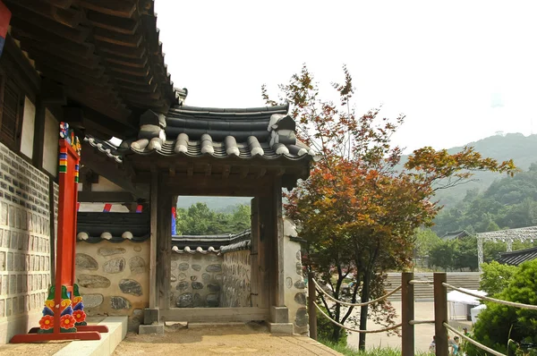 Porta do palácio coreano — Fotografia de Stock