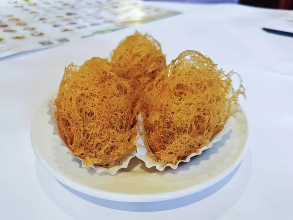 Deep Fried Golden Crispy Hot Taro Dumplings Yum Cha Chinese — Fotografie, imagine de stoc