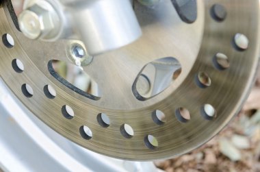 fren disk frenler güçlü.