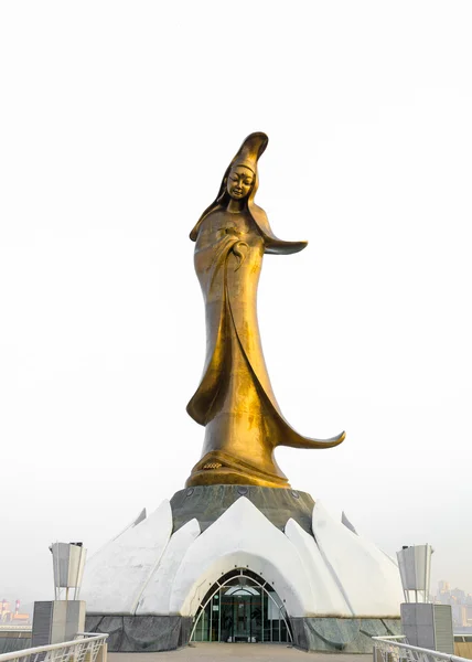 Statue of Kun Iam, the goddess of mercy, landmark of Macau — Stock Photo, Image