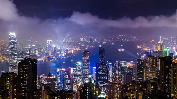 Hong Kong à noite a partir do topo do pico — Fotografia de Stock