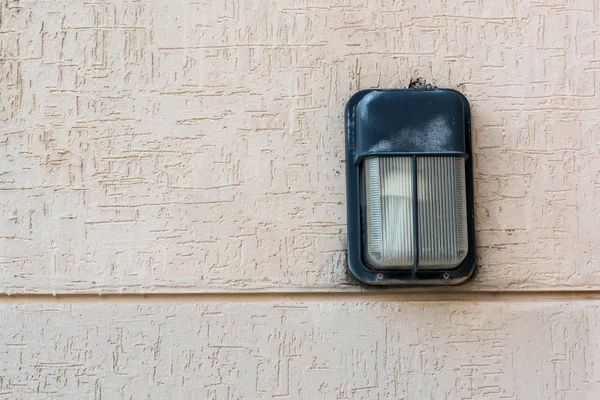 Lámpara en la pared. — Foto de Stock