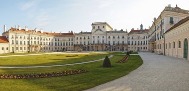 Esterhazy Kalesi
