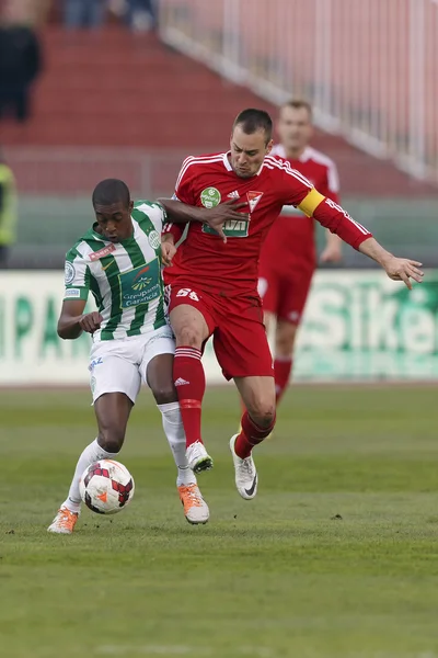 Ferencvaros vs Debreceni VSC OTP Bank League partido de fútbol — Foto de Stock