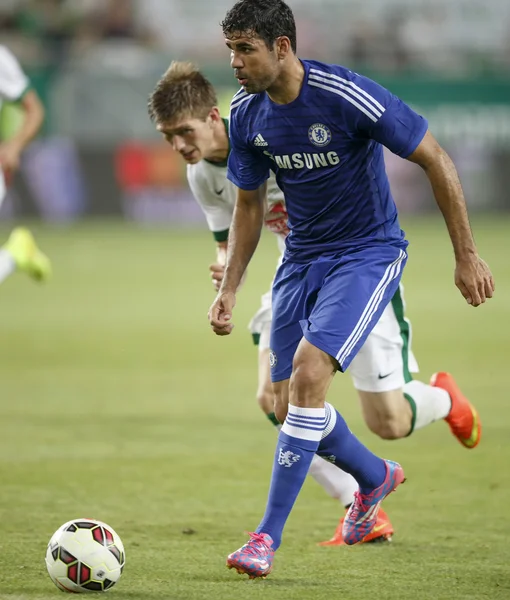 Ferencvaros vs. Chelsea stadium opening football match — Stock Photo, Image