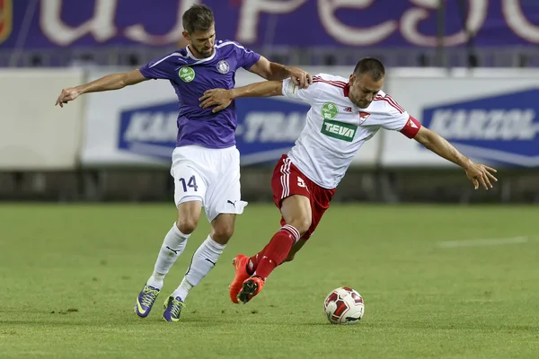 Ute vs. dvsc otp bank Liga labdarúgó mérkőzés — Stok fotoğraf