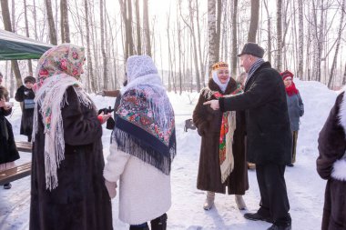 Kyshky Uennar Tatili: Tatar 'da kış eğlencesi. Pushkino, Moskova 'da Tatar tatili. Rusya - 5 Şubat 2022.